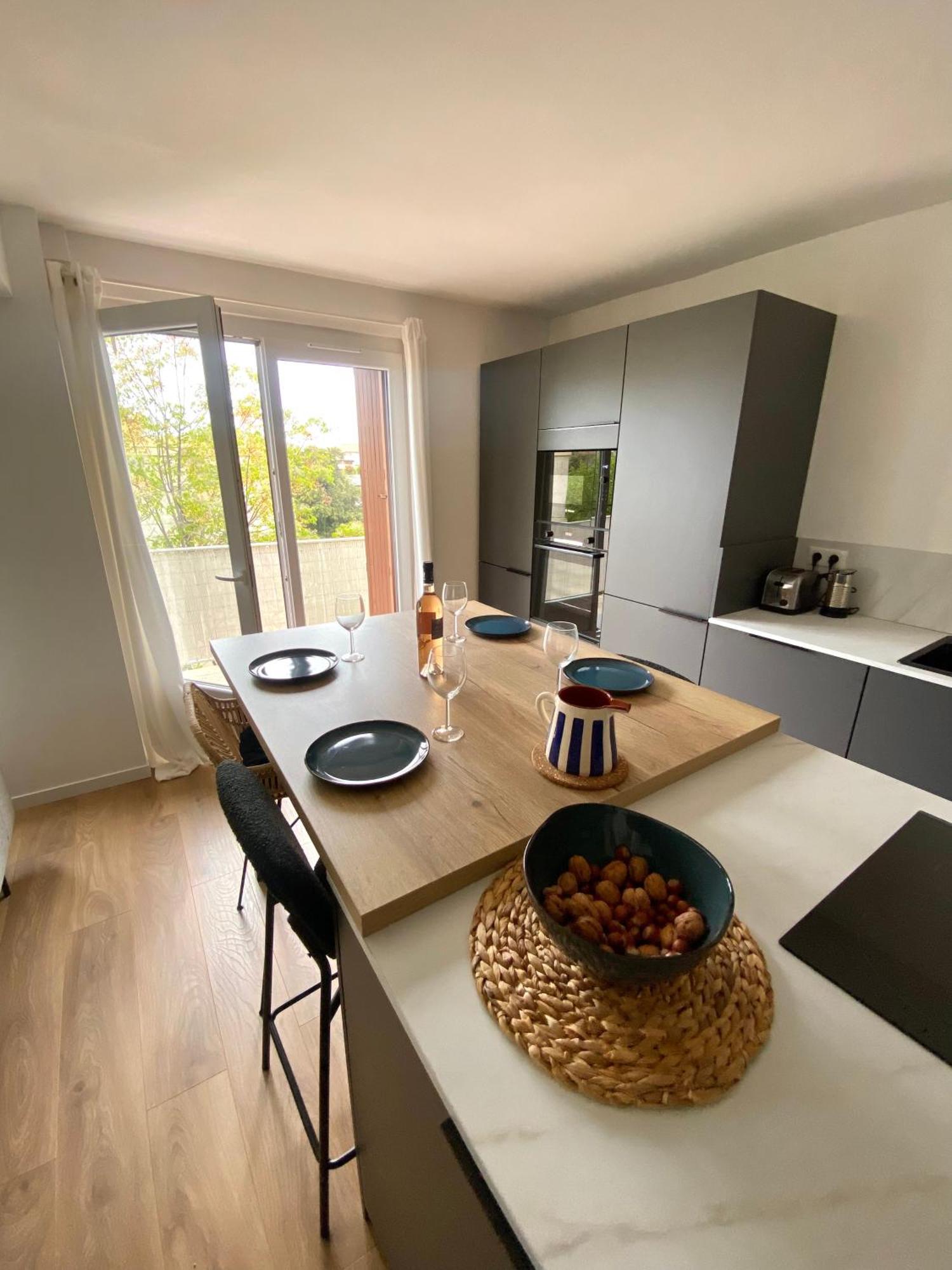 Lumineux Proche Calanques Apartment Marseilles